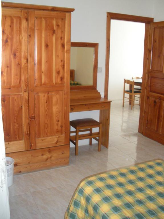Horizon Apartments Gozo Marsalforn Стая снимка