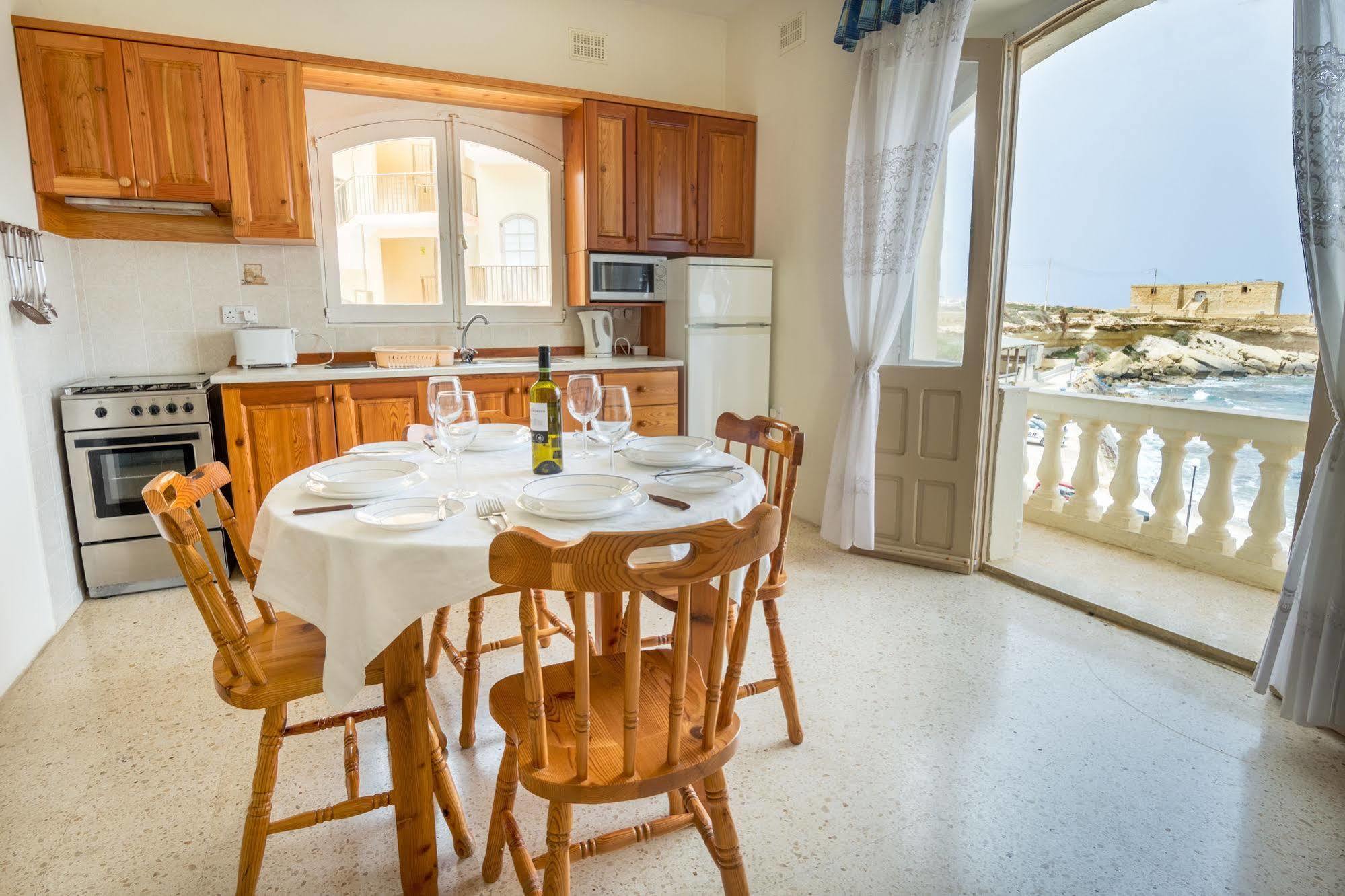 Horizon Apartments Gozo Marsalforn Екстериор снимка