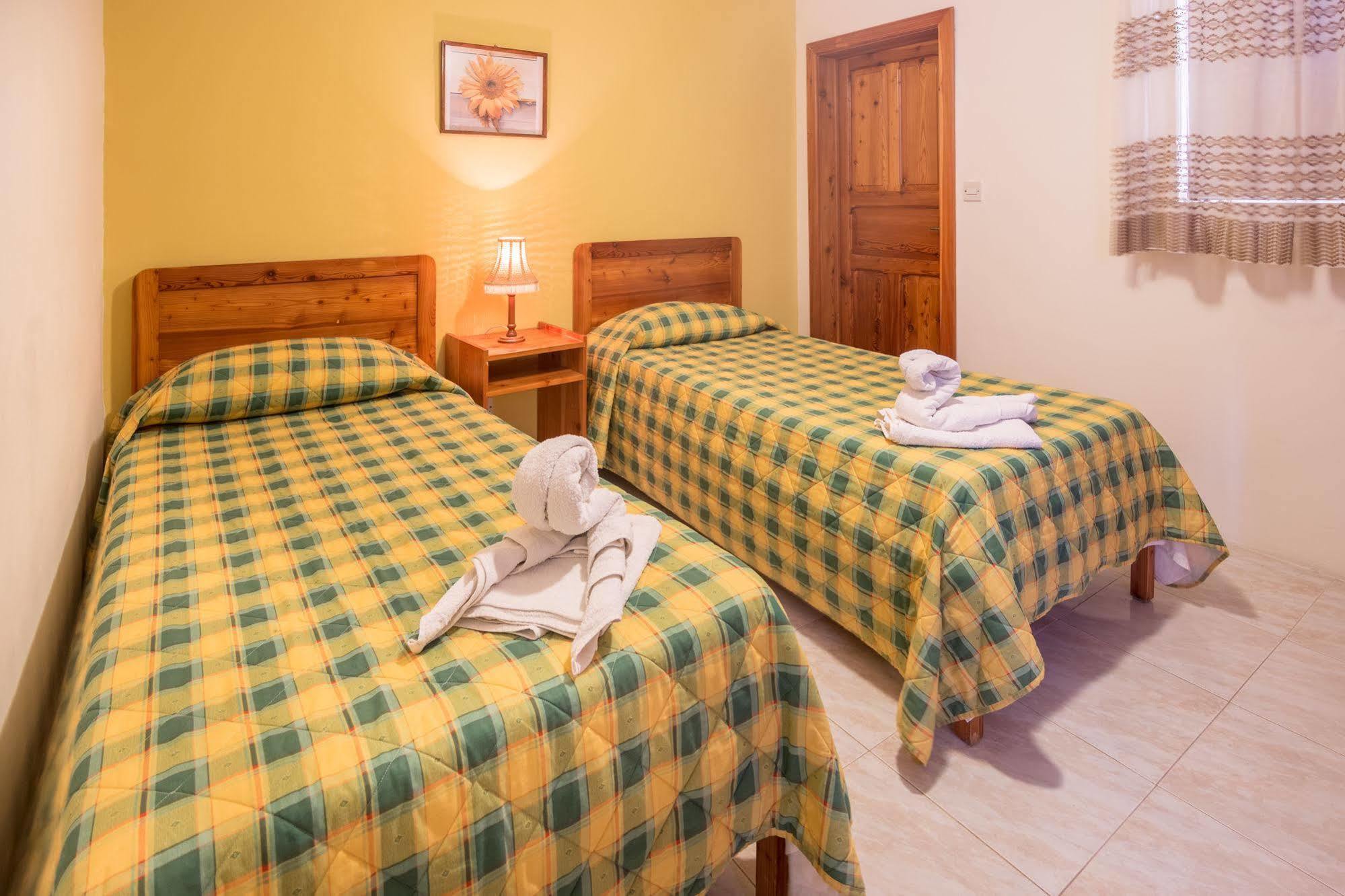 Horizon Apartments Gozo Marsalforn Екстериор снимка